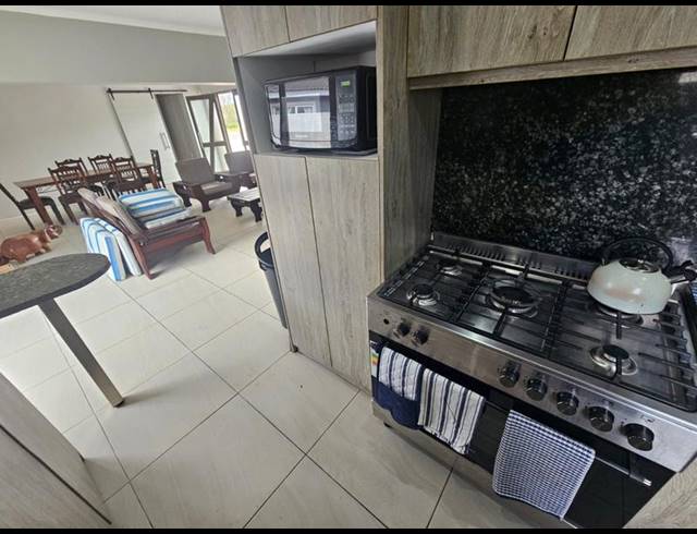 4 BEDROOM PROPERTY TO RENT IN ASTON BAY